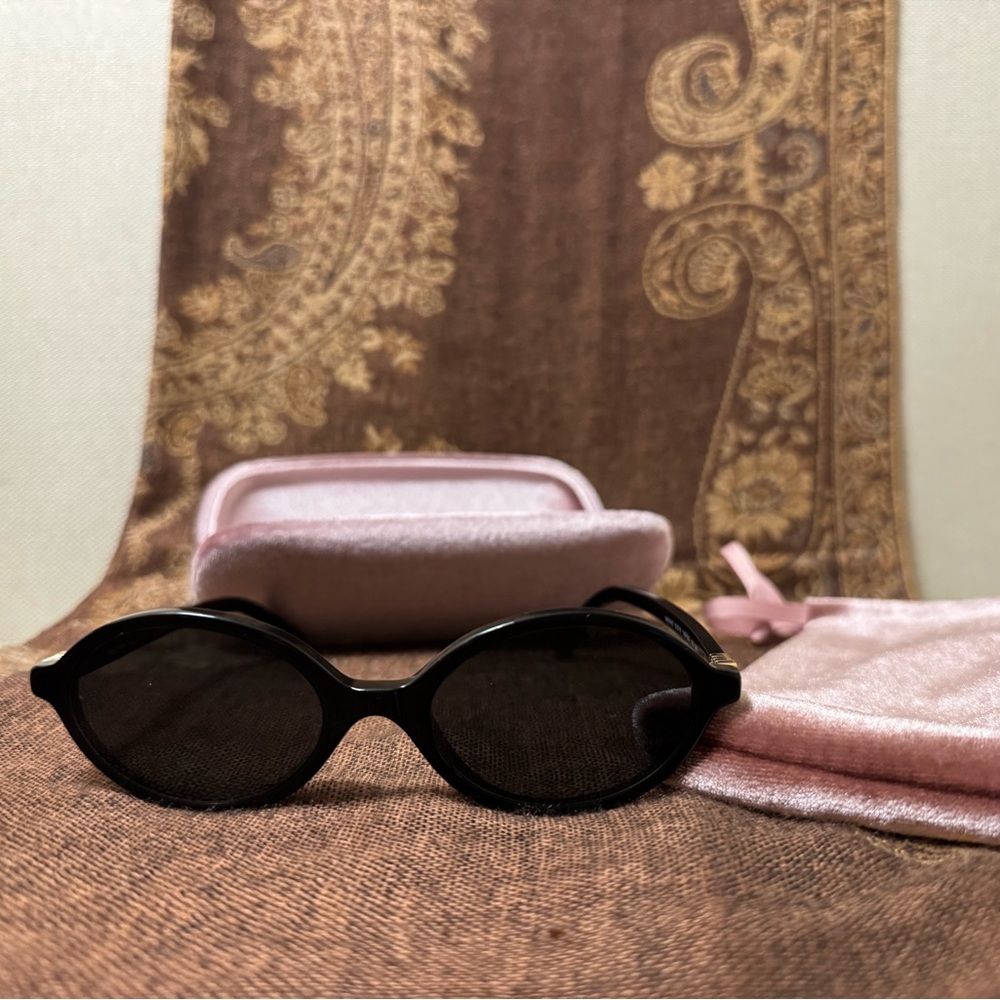 Authentic MIU MIU Regard Sunglasses 04ZS black oval w/ matching case - Picture 2 of 6